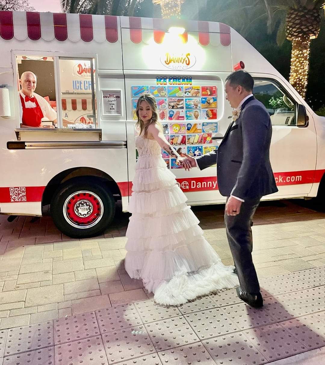 Classic Ice Cream Truck for wedding